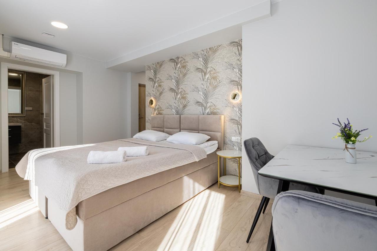 Dharma Stay Apartamentai Su Terasa Ir Vaizdu I Miesta Telsiai Bagian luar foto