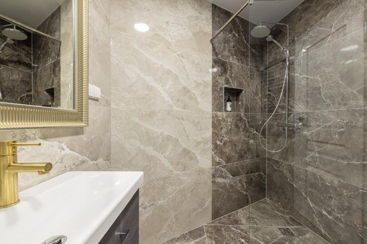 Dharma Stay Apartamentai Su Terasa Ir Vaizdu I Miesta Telsiai Bagian luar foto