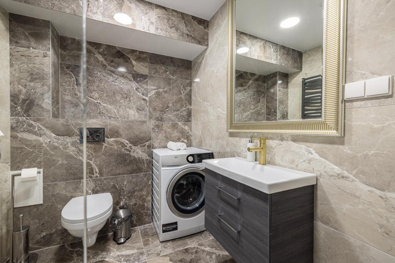 Dharma Stay Apartamentai Su Terasa Ir Vaizdu I Miesta Telsiai Bagian luar foto