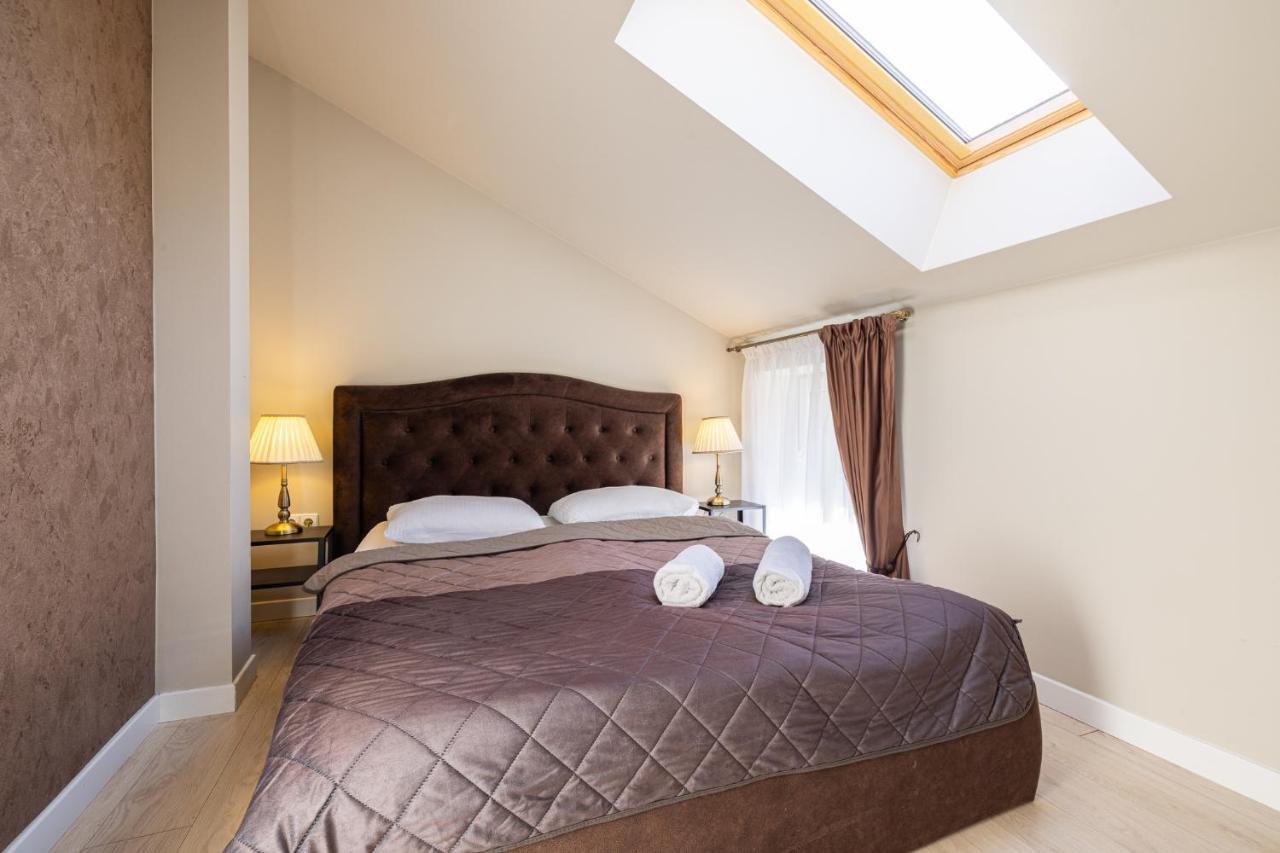 Dharma Stay Apartamentai Su Terasa Ir Vaizdu I Miesta Telsiai Bagian luar foto
