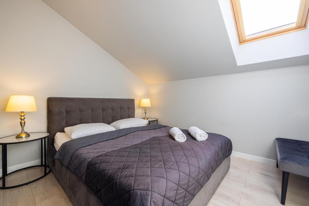 Dharma Stay Apartamentai Su Terasa Ir Vaizdu I Miesta Telsiai Bagian luar foto