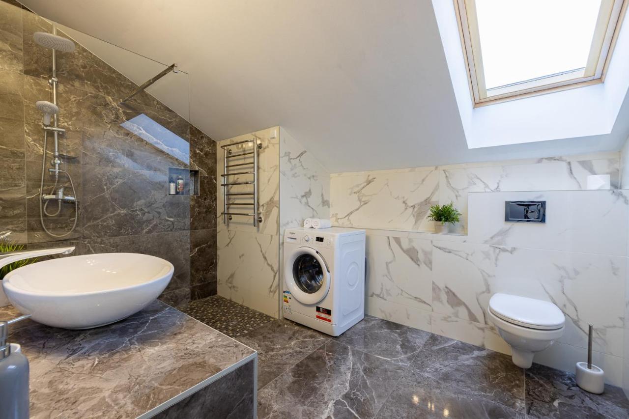 Dharma Stay Apartamentai Su Terasa Ir Vaizdu I Miesta Telsiai Bagian luar foto