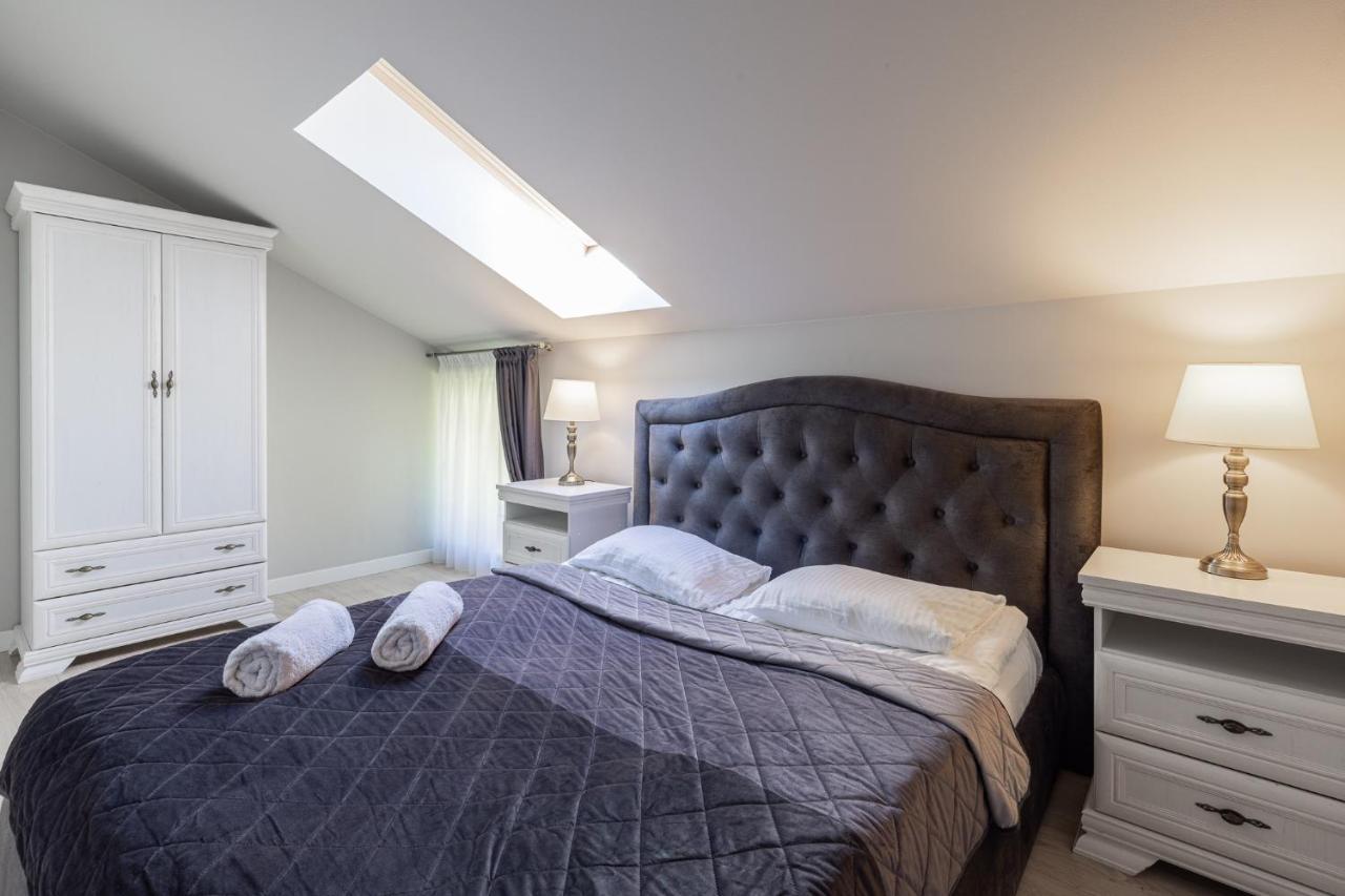 Dharma Stay Apartamentai Su Terasa Ir Vaizdu I Miesta Telsiai Bagian luar foto
